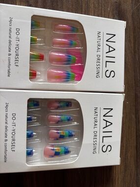 Natural Dressing Rainbow French Press-On Nail Set - Pink Rainbow